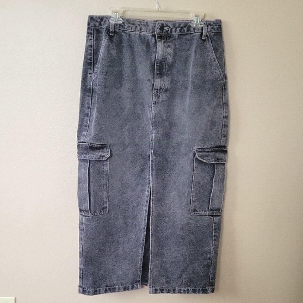 Love, Fire Juniors Charcoal Denim Cargo Skirt Preppy 90s Y2K - Size 15